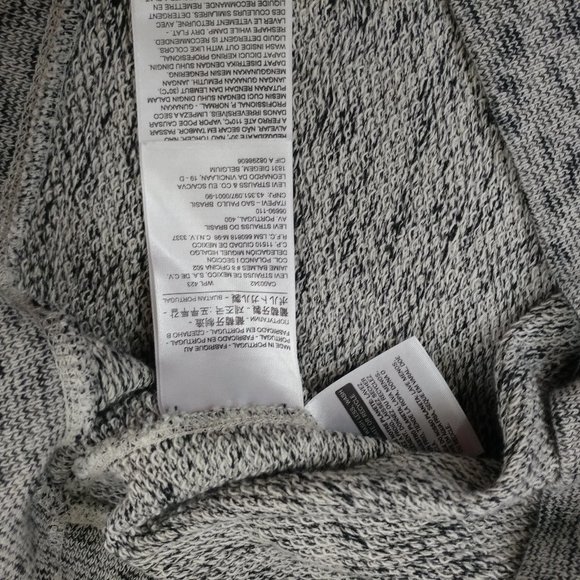 $128 Levis Made & Crafted Men's Grey Geo Crewneck Sweatshirt Size M Knit - Picture 8 of 9